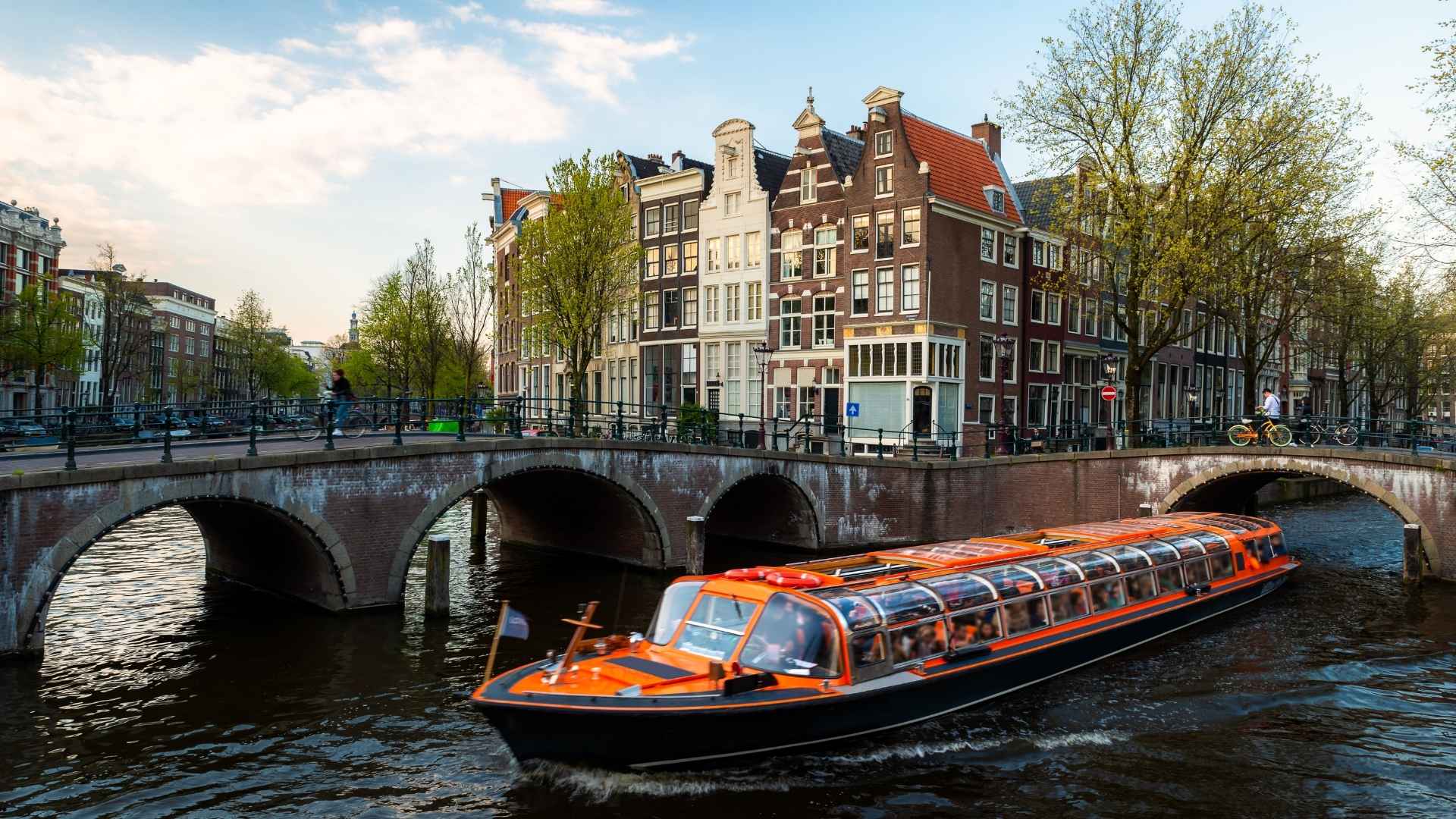 Amsterdam | France | Italy: Grand Europe Tour
