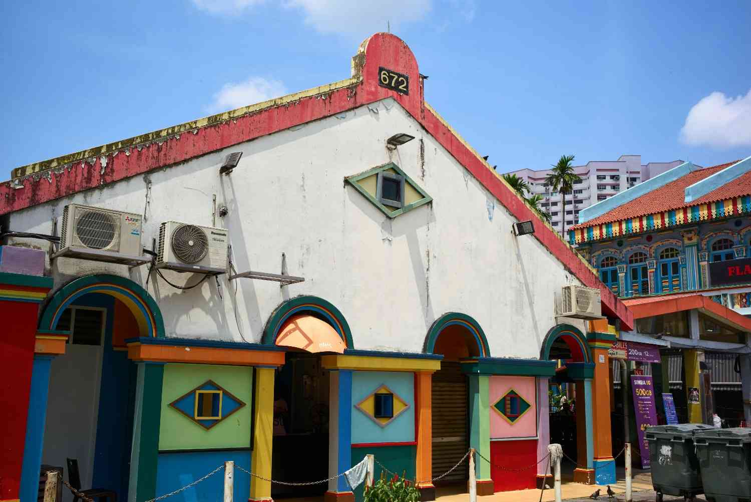 Colorful heritage buildings in Little India, Singapore — a vibrant cultural hub and one of the top places to visit in Singapore